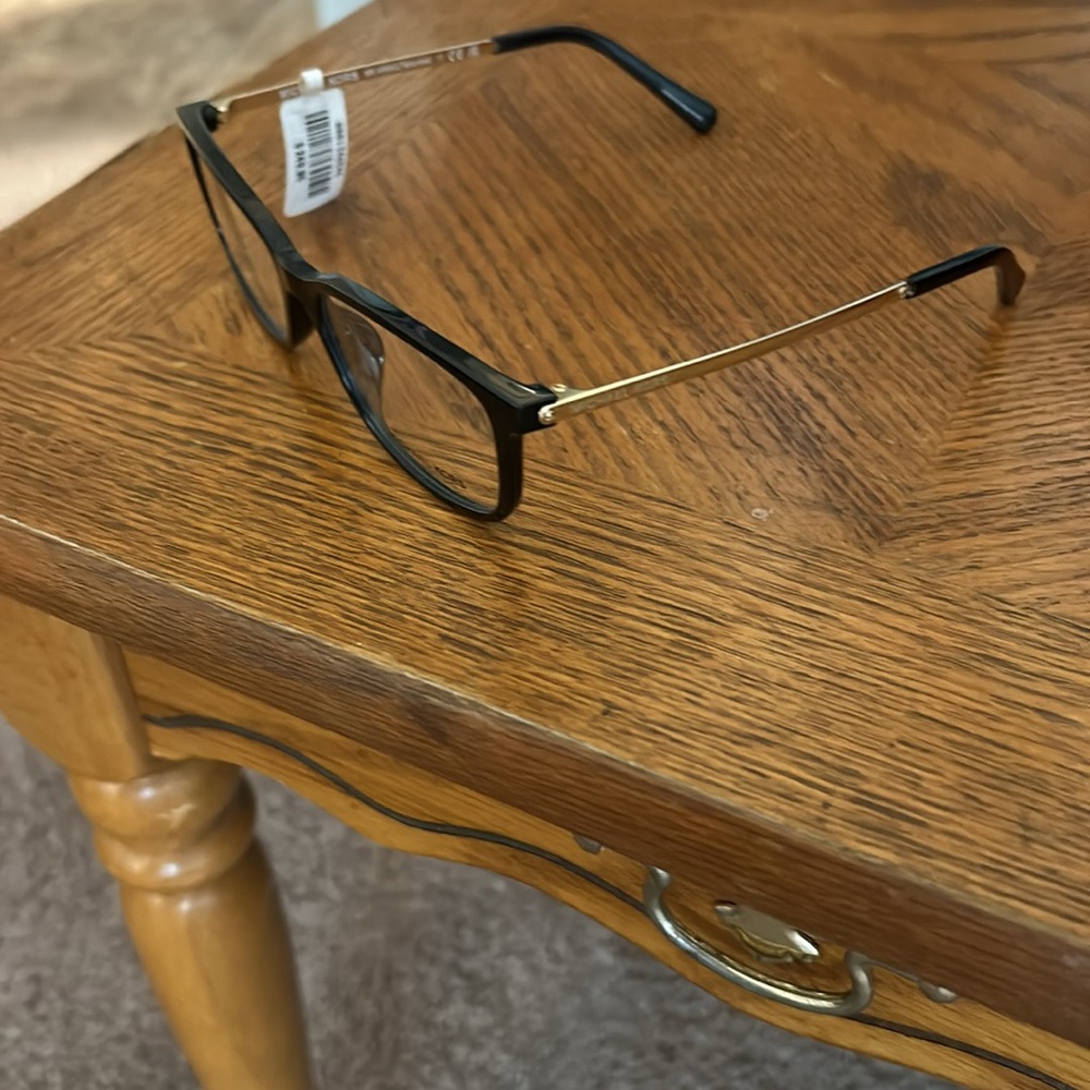 Michael Kors Eyewear - Picture 5 of 6